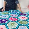 Pretty Posy Throw