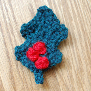 Easy Crocheted Holly Leaf